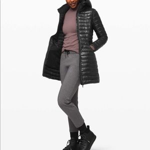 Lululemon Pack it down shine long jacket. NWT sz 4